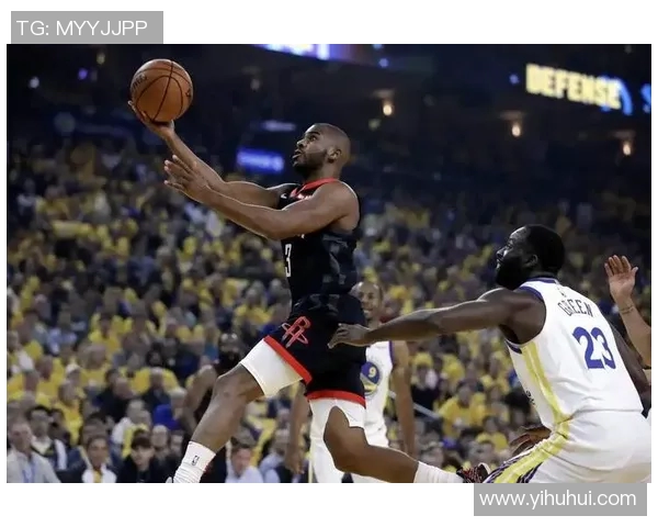 火箭老将保罗带伤上阵，仍展现出色表现